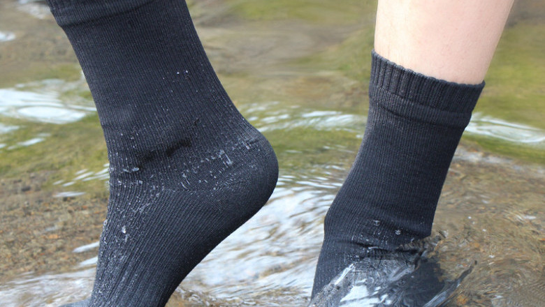 Waterproof Socks Market Research Report by Manufacturers, Region, Type and Application Till Forecast Period
