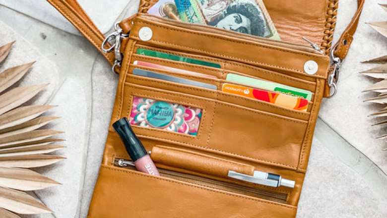 Womens Leather Wallets and Clutches