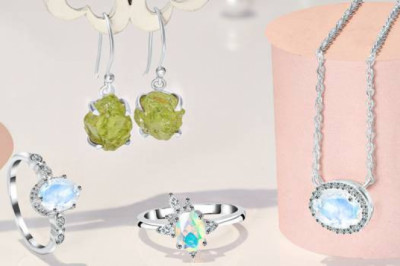 Sagacia Jewelry’s Elegant Gemstone Jewelry Collection