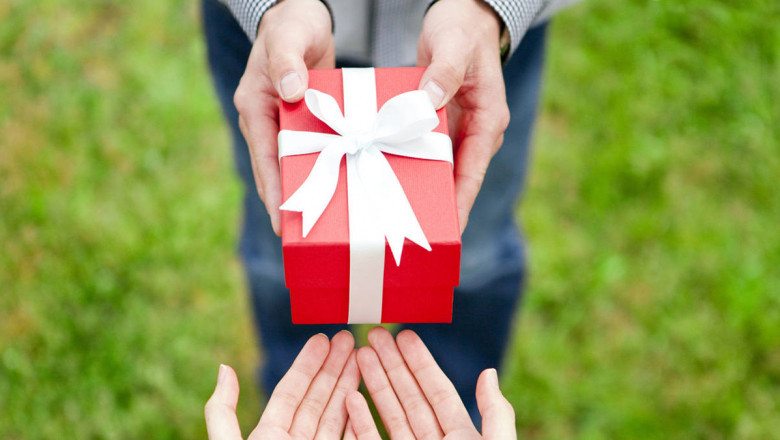 Few Fun Ideas For Corporate Gift Hamper