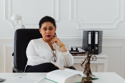 Top 7 Things to Consider While Choosing Divorce Lawyers in Mumbai