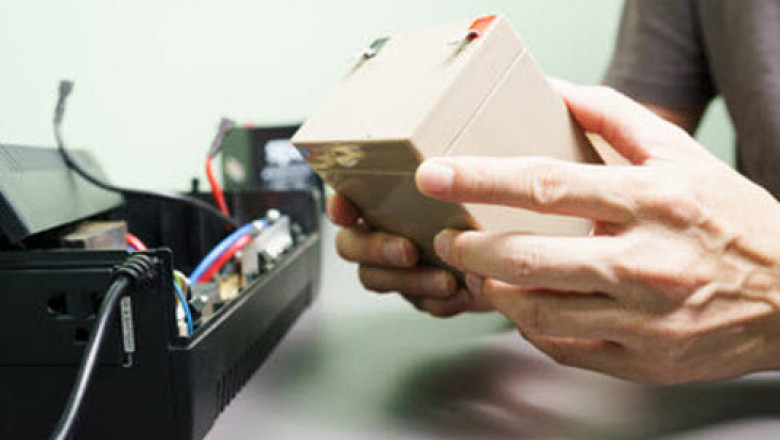 Outside Battery Checking of UPS - Part 1