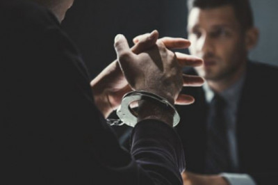 Knowing the Right Time to Hire Criminal Lawyers Mumbai