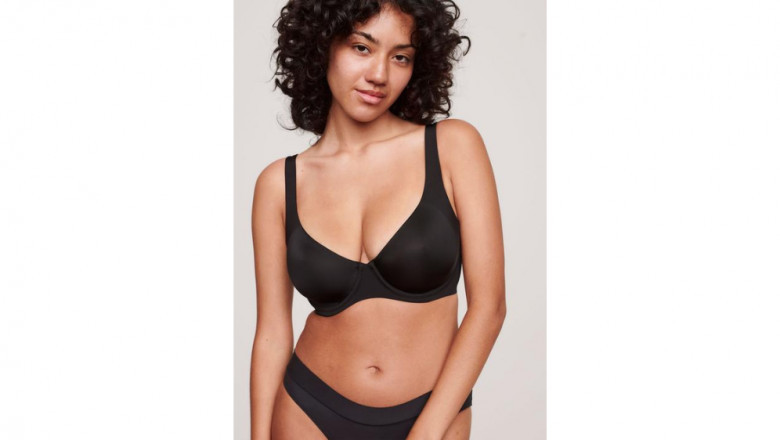 How Buying New Bras Can Lift Your Mood