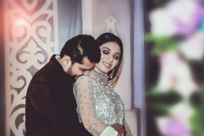 How to Create a Wedding Website and Portfolio of Photographs