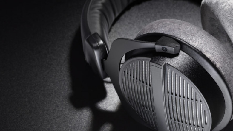 7 Best Open Back Headphones Under 200 Dollars