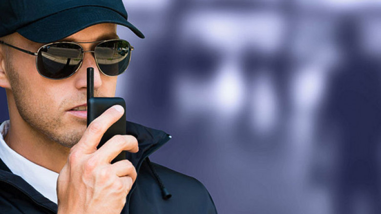 Important Questions to Ask While Hiring Security Guard Services