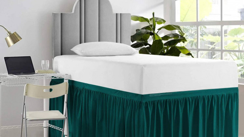 Buy Dorm Bed Skirt for an Attractive & Luxury Look