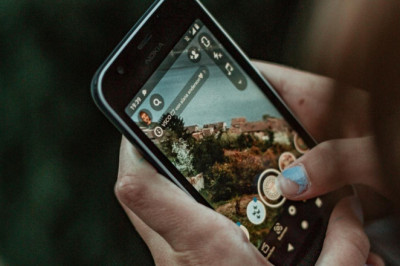 How To Back Up Camera Roll To Snapchat
