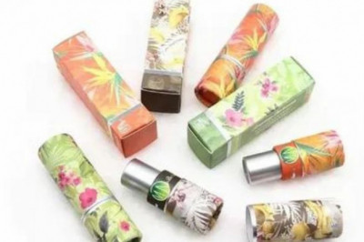 Custom Lip Balm Boxes