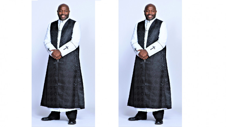 High-Quality Clerical Garments Are Only a Few Clicks Away