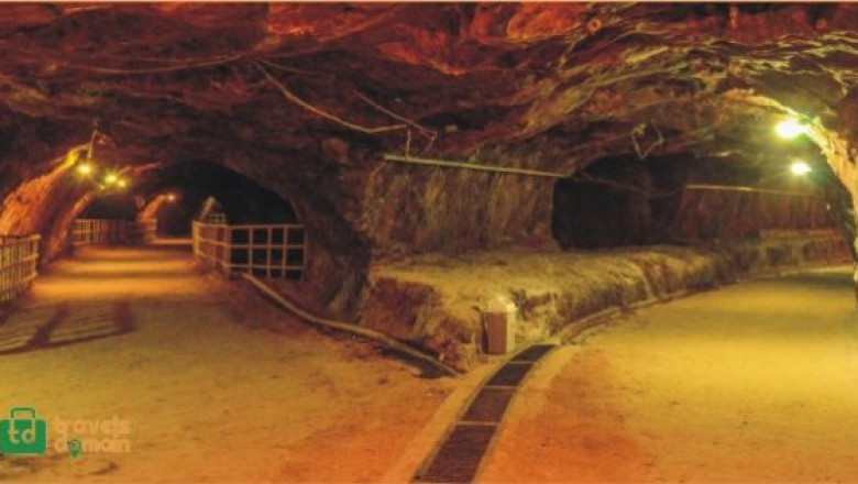 Khewra Mines a well known vacationer destination?