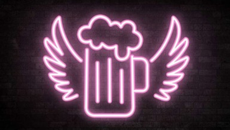 Customized neon signs for home bars