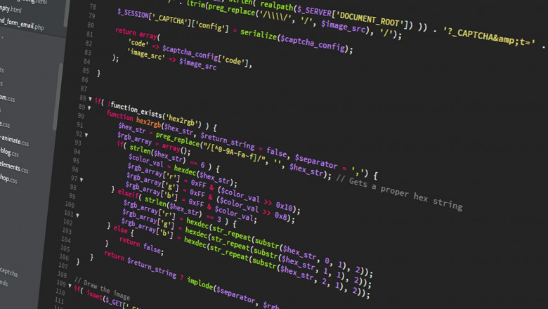 Why Should You Decide To Pursue A Career As A Full-Stack Developer?
