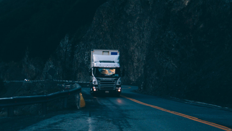 The Best Way to Transport Your Business Cargo