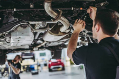 How to Identify When Your Car Needs a Service (Even If It’s Before the Due Date!)