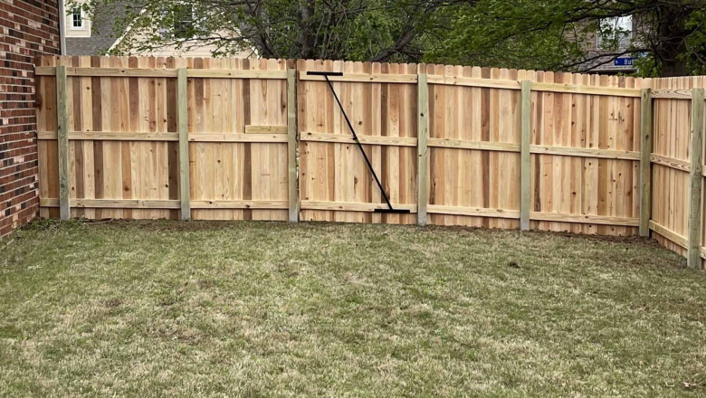How to find Fencing Contractor