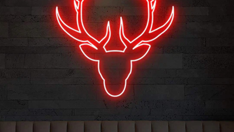Custom LED neon signs for upcoming New Year parties