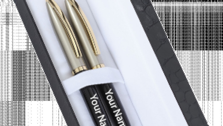 CHARM YOUR CLIENTS WITH CORPORATE GIFTS