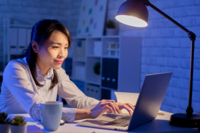 How Reviews and Recommendations Shape Payroll and HR System Choices for Small Businesses