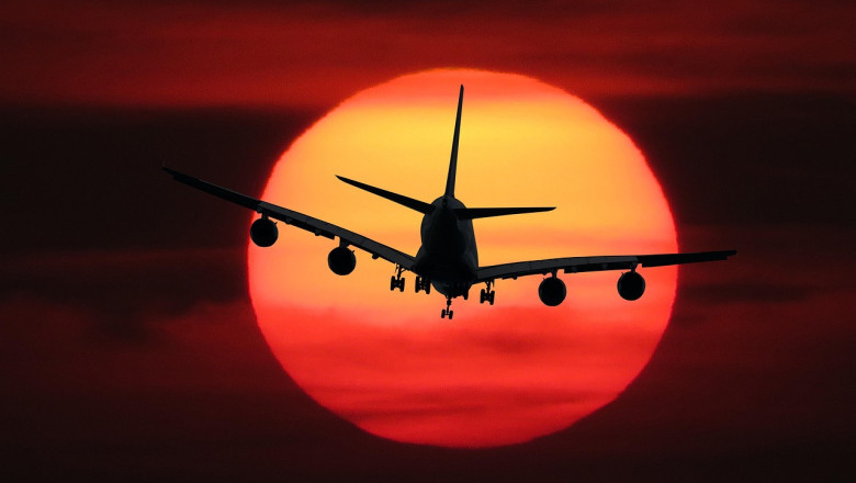 7 AMAZING Travel Tips Make Your Next Adventure UNFORGETTABLE