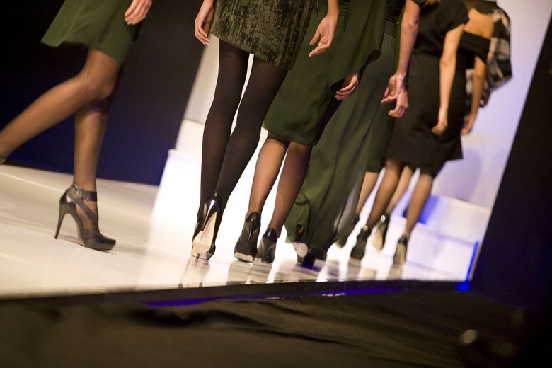 http://www.fashioncollection.flazio.com/home?r=687147