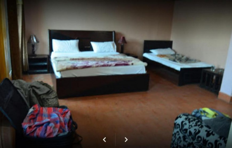 Snowland Hotel Ayubia