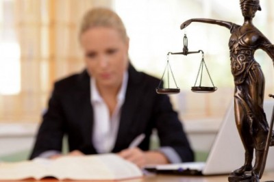 Lawyers in Delhi / Lawwagon