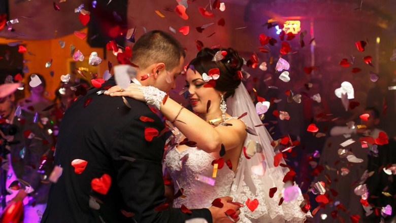 Magic mirror photo booth rental | Mirror Photo Booth Melbourne | Mirror photo booth orlando