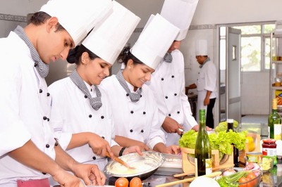 5 Factors to Consider To Choose a Hotel Management College in Kolkata