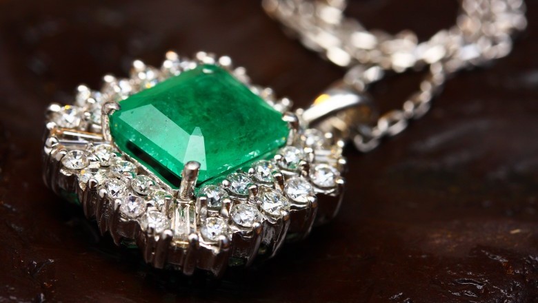 Buy Original and Natural Gemstones.