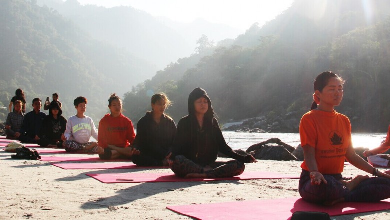 What is Meditation? - Yoga School in Rishikesh - Sanskar Yogashala