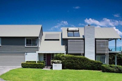 Solar power water heating