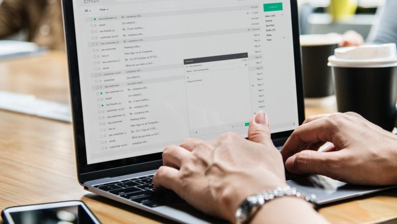 Fix: System Restore Error 0x800700b7 in Windows 10