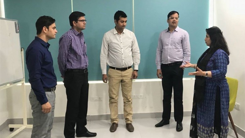 Personality Development Training in Gurgaon - Dezinecareers