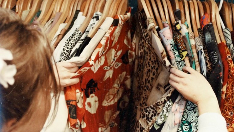 Online Clothing - Wearing Right and Comfortable Clothes