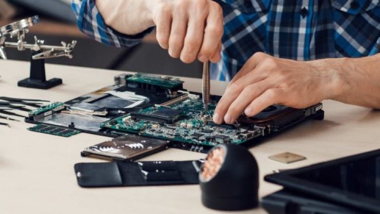 Laptop Repair Services in Dubai, UAE
