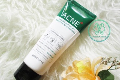 AHA BHA PHA 30 Days Miracle Acne Clear Foam