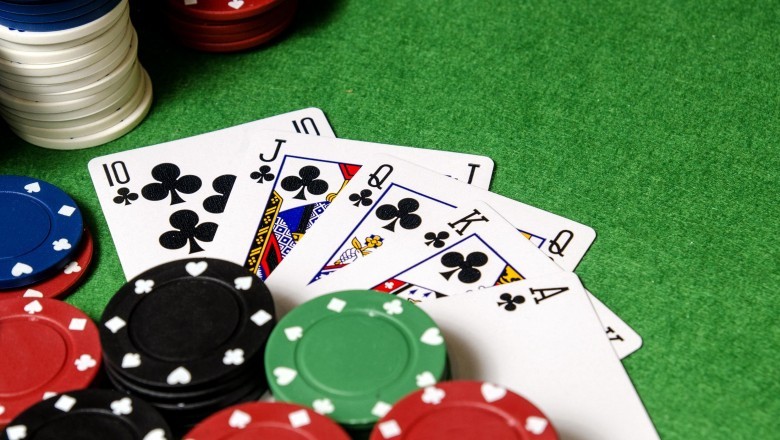 Web poker online melatih makna sehingga banyak peminatnya