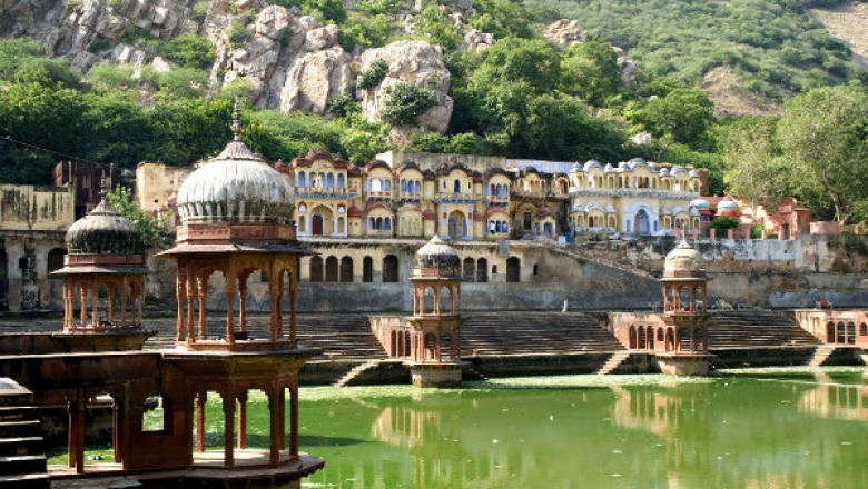 Delhi to Alwar Cab | Delhi to Alwar Taxi