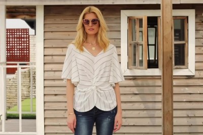 Clothing For Womens UK - How To Choose A Top?