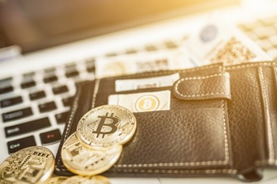 Manage your crypto funds efficiently with the most stable cryptocurrency wallet development services
