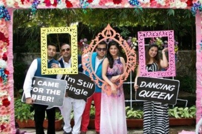 Theme wedding decorations | Indian wedding decoration themes | Indian wedding decoration ideas | Melting flowers