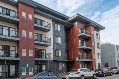 Luxury apartments in roxborough