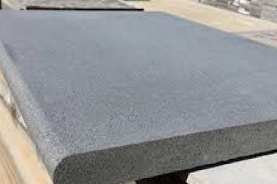 Bullnose pool coping
