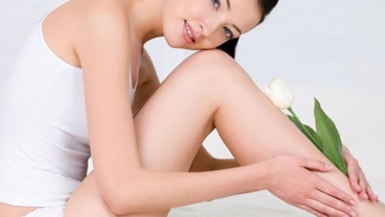 Steps to a safe Bikini area waxing at home