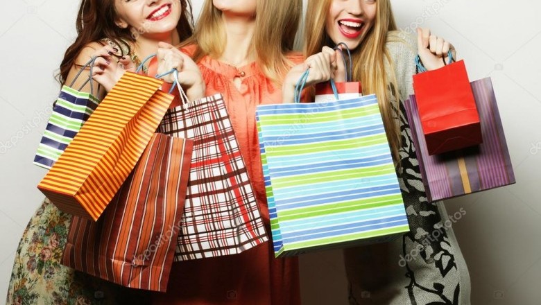 Bulk Wholesale Clothing Suppliers In The UK