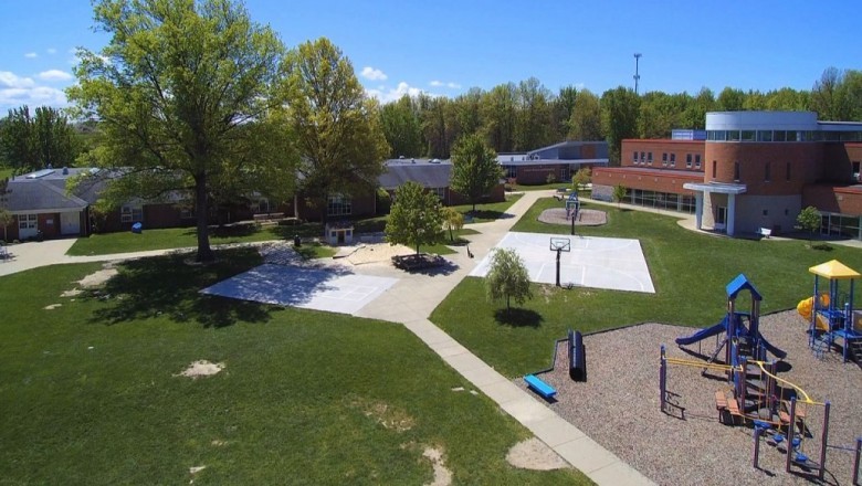 High school in north ridgeville