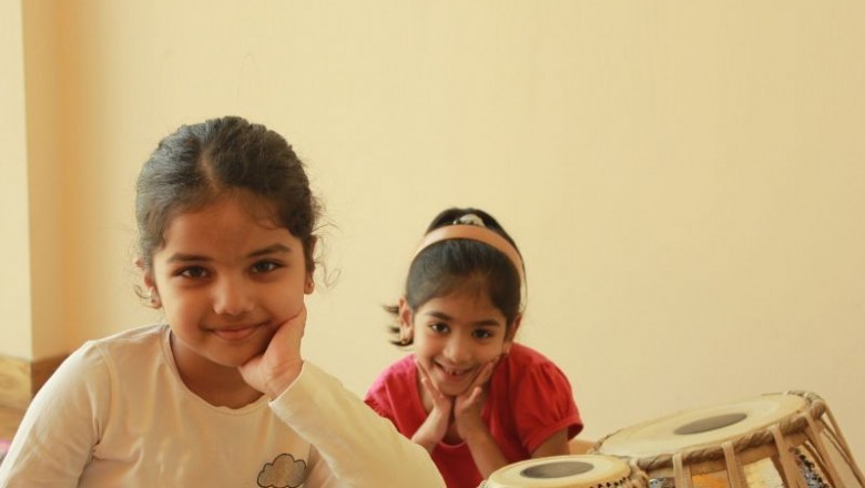 Top Musical Instruments Playing Classes in Dubai Near Me