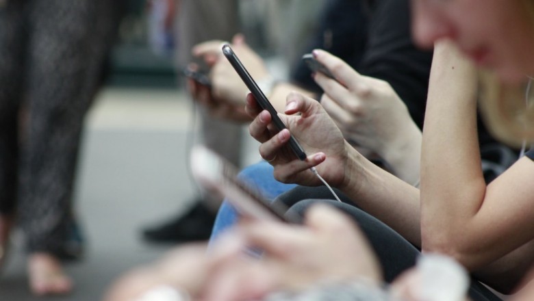 What is a mobile VPN and what is its use